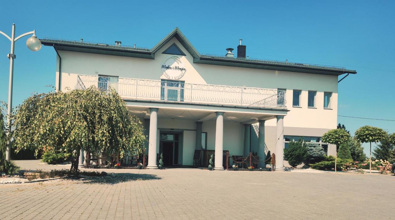 Maka I Magia Obiady Domowe Hotel Zambrow Eksteriør billede